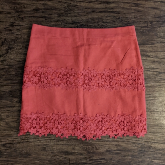 J. Crew Coral Skirt Lace Detail - Picture 2 of 5